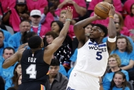 尚帕尼丢三分绝杀!NBA半决赛战报:森林狼客场104-102击败马刺 华子致命失误+兰豆制胜球打铁 六狼上双爆大冷