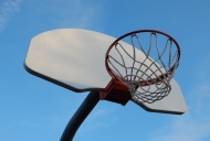 2026CBA季后赛两队进四强!深圳2-0浙江 上海实力碾压山东晋级 附季后赛最新对阵图|赛程时间表